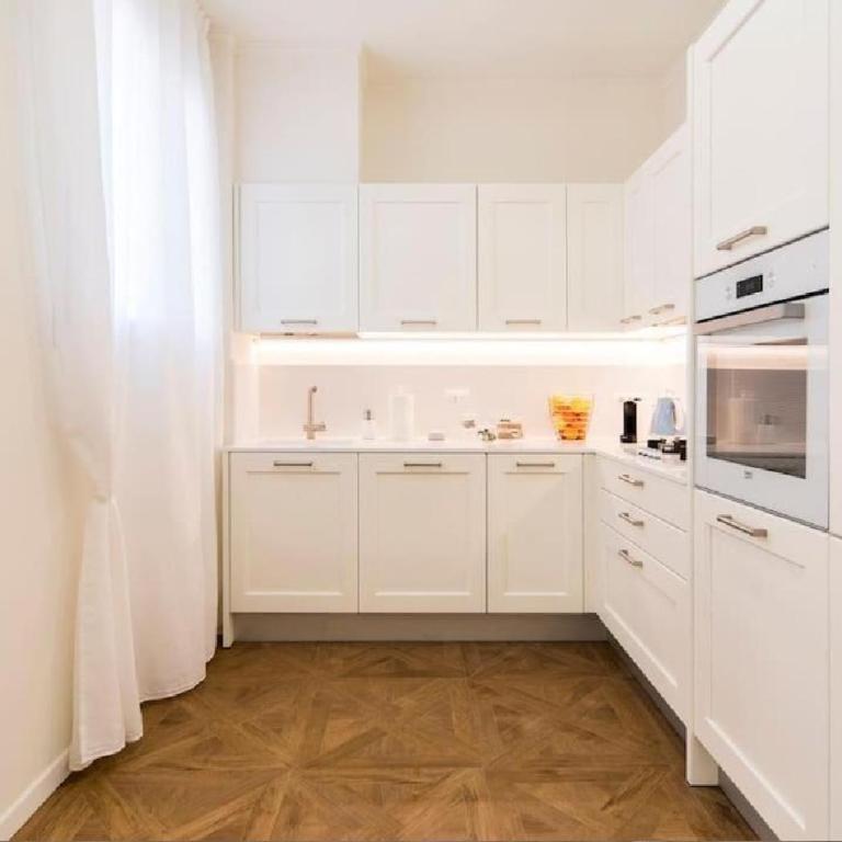 Madonna Montecchi Luxury Suite in Verona - Appartamento con 1 Camera da Letto - 10