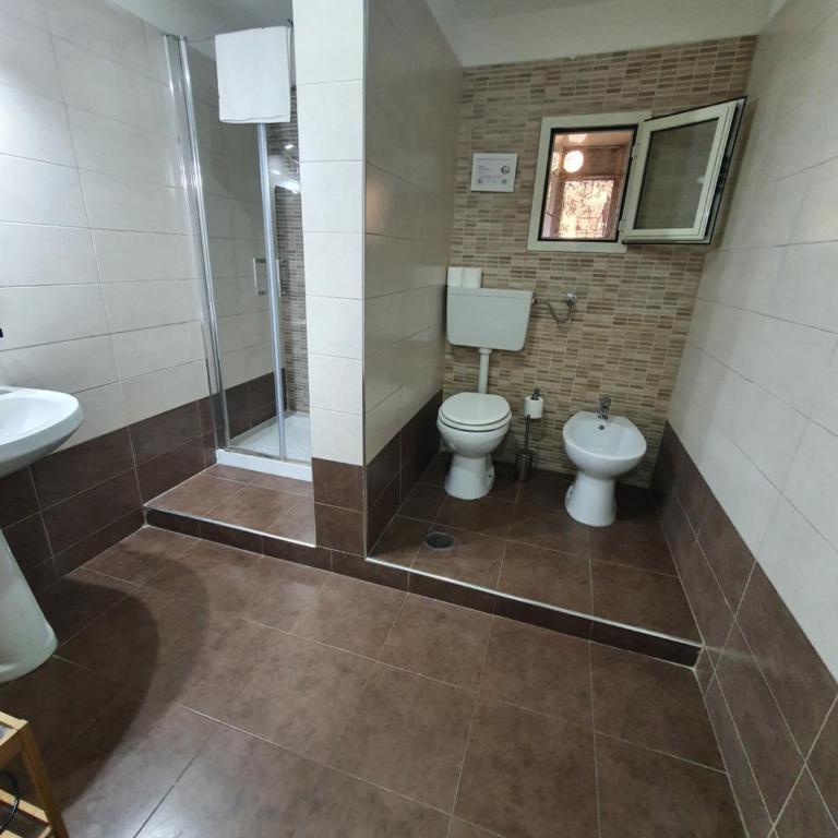 B&B City Center - Two-Bedroom Standard Apartment - 3