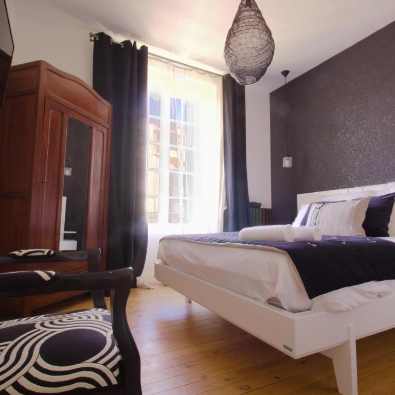 LES CORDERIES - Chambre Lit King-Size Supérieure - 4