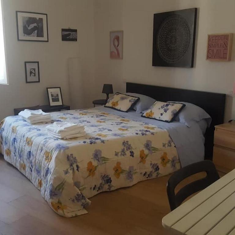 Chiara Room - Double Room with Shared Bathroom - 1
