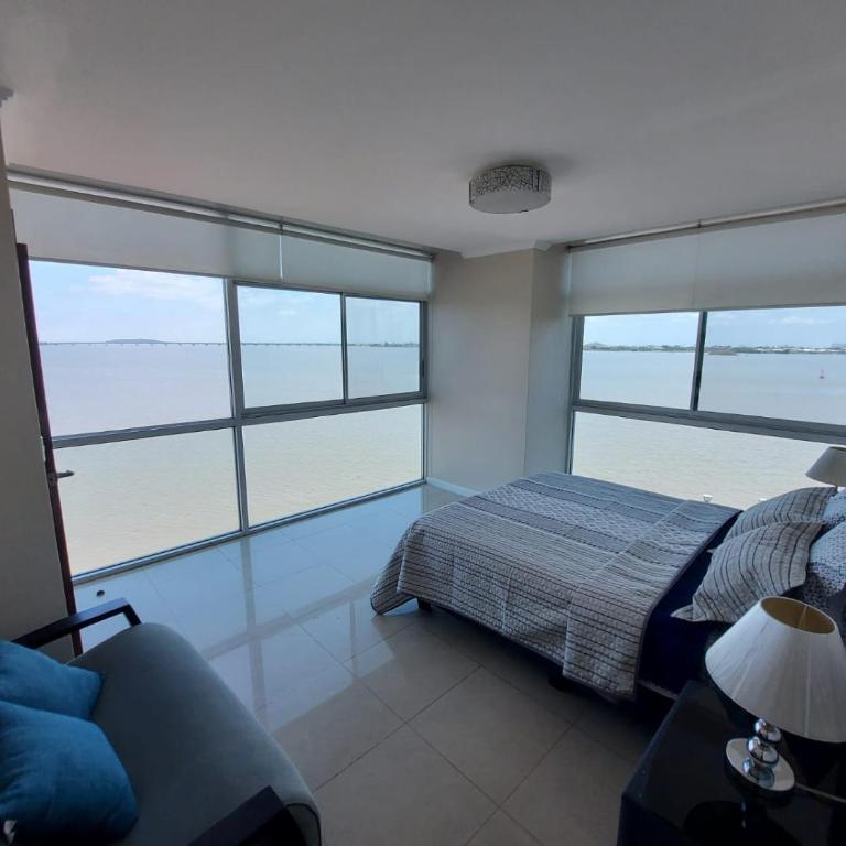 Apartamento VISTA Al RIO PUERTO SANTANA Riverfront 1 - Two-Bedroom Apartment - 2