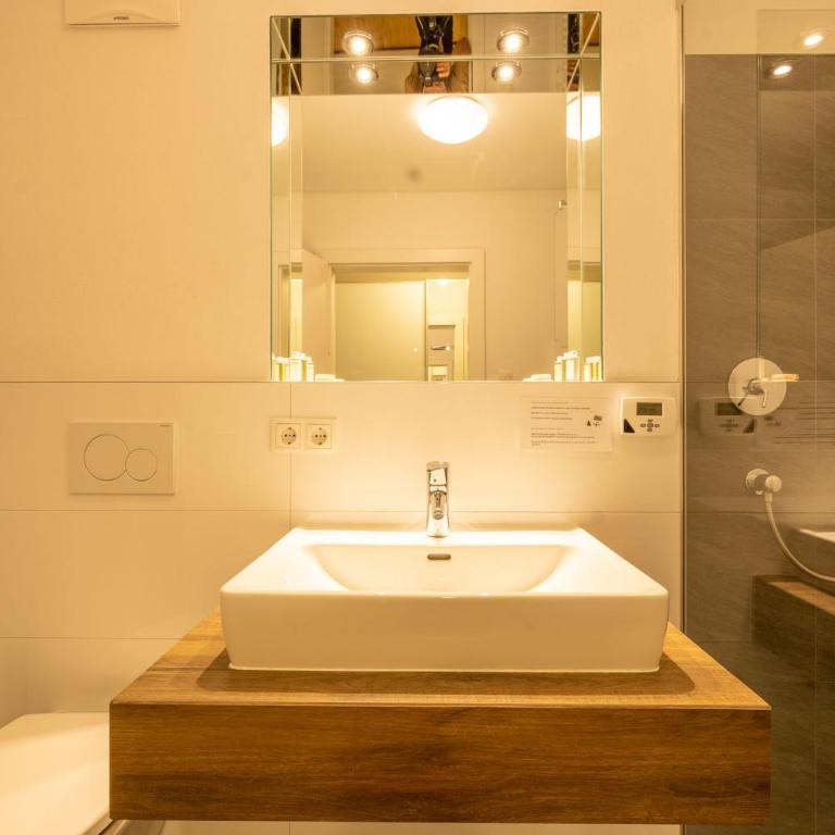 Appartementhaus Winter - Modernes Apartment mit 2 Schlafzimmern und Balkon - 9