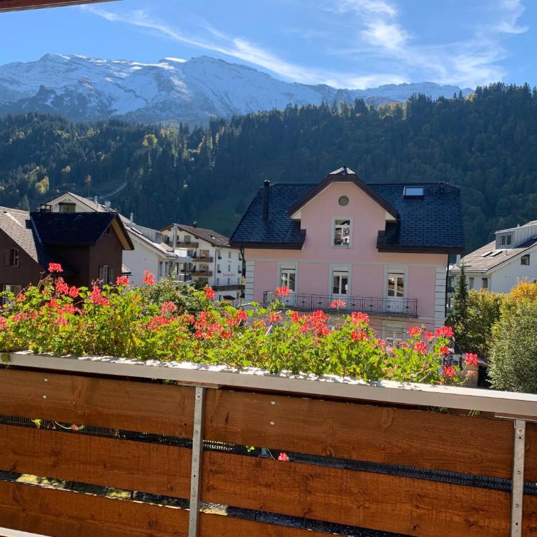 Hotel Belmont - Suite Titlis mit Balkon - 7