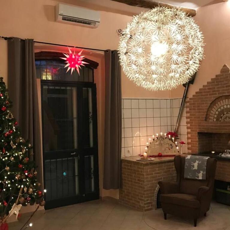 Villa Valentino Pompeji - Appartamento con 2 Camere da Letto - 96