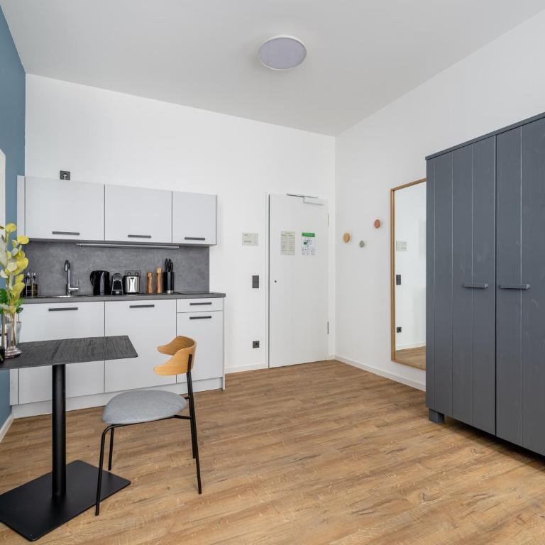 Limehome Augsburg Annastraße - Suite M - 10