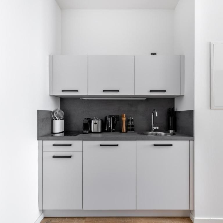 Limehome Augsburg Annastraße - Suite S - 5