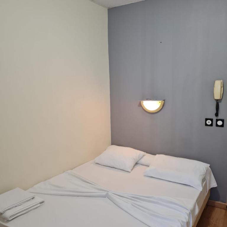 Hôtel Le Milan - Chambre Simple - 1