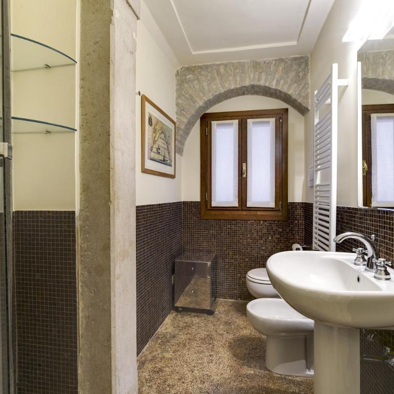 Ca’ Amalia San Marco Venetian Apartment M027042932 - Two-Bedroom Apartment - 21
