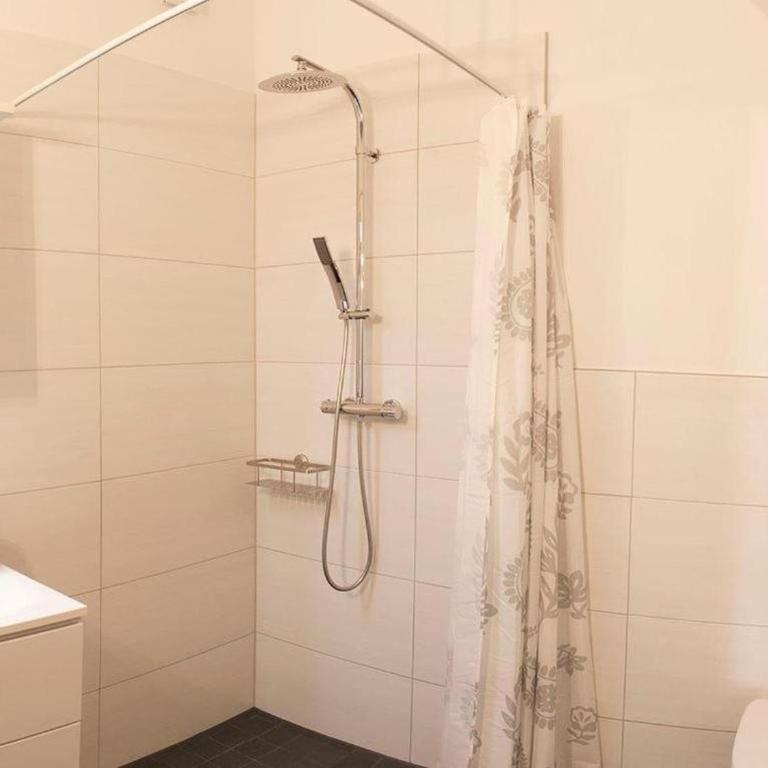 Appartementhaus Angelika - Insel Lindau im Bodensee - Apartment - Ground Floor - 2
