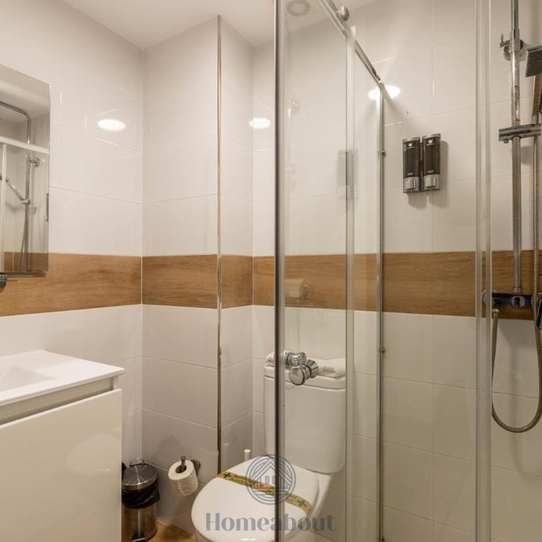 FUN BUILDING APARTMENTS by HOMEABOUT - Superior 1BR 1BT & Private Balcony - 34