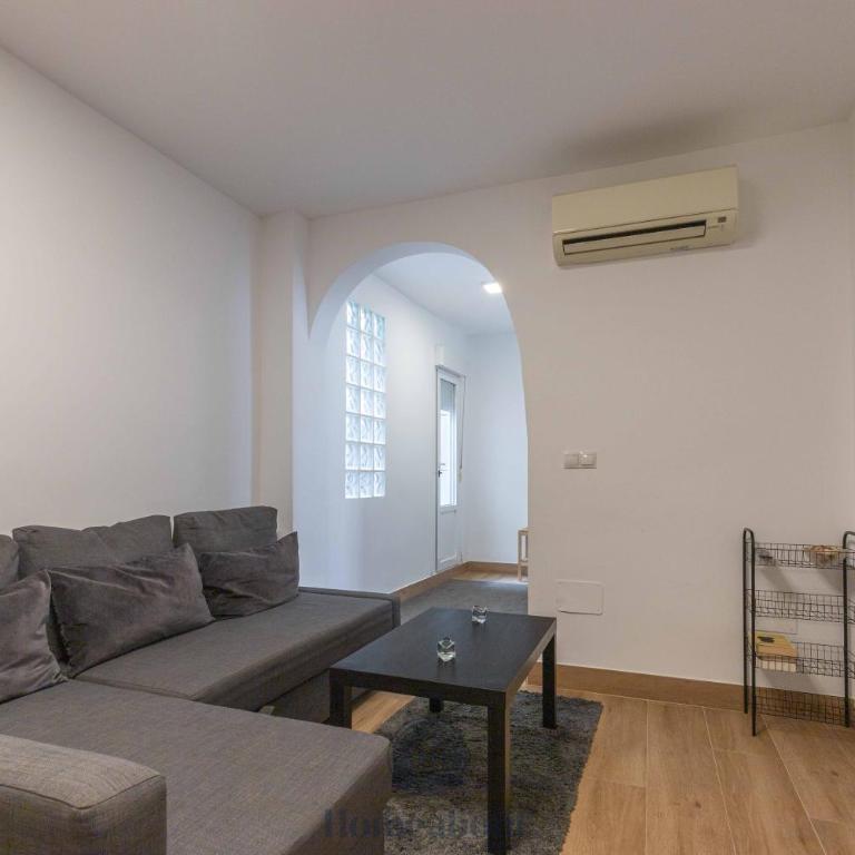 FUN BUILDING APARTMENTS by HOMEABOUT - Superior 1BR 1BT & Private Balcony - 36
