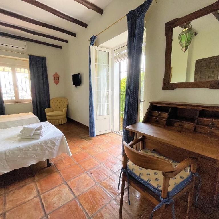Villa Casa Alta - Habitación Doble con baño privado - 2 camas - 7