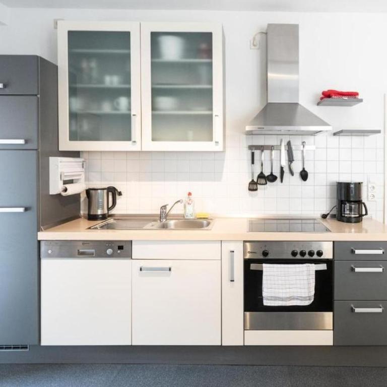 Appartementhaus Angelika - Insel Lindau im Bodensee - Two-Bedroom Apartment - 11