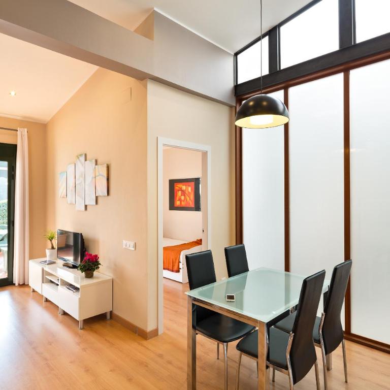 Lugaris Rambla Apartments - Apartamento Premium con terraza - 16