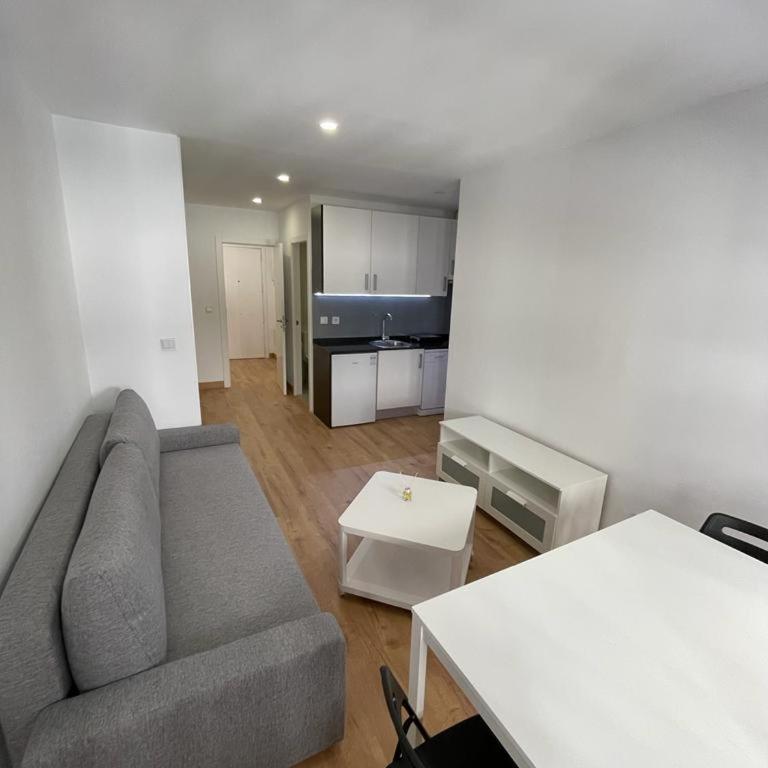 MiniEstudios Plaza de España - Studio Apartment - 7