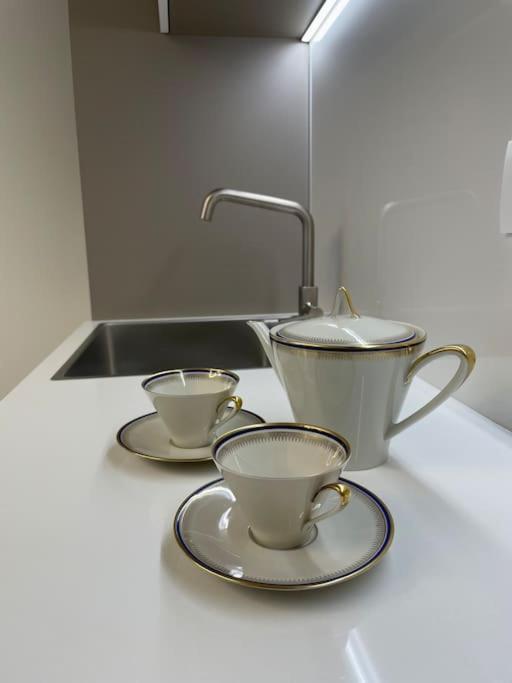 Queen Verona Luxury Apartment - One-Bedroom Apartment - 6