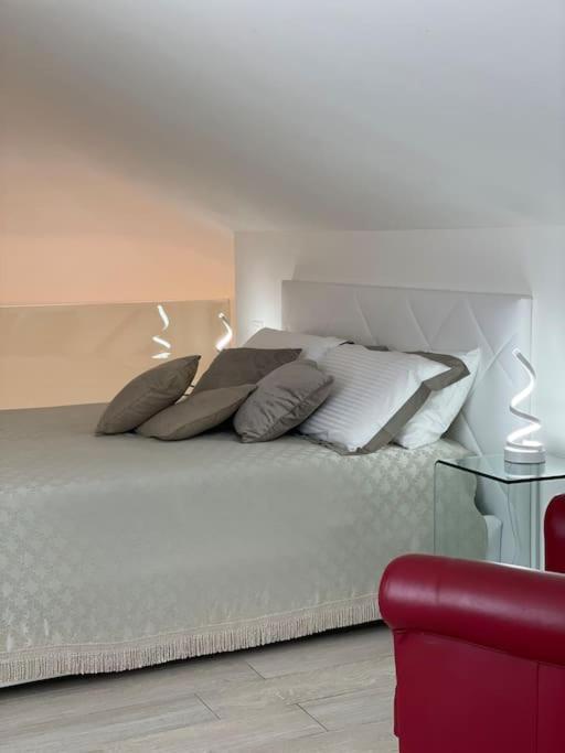 Queen Verona Luxury Apartment - One-Bedroom Apartment - 17