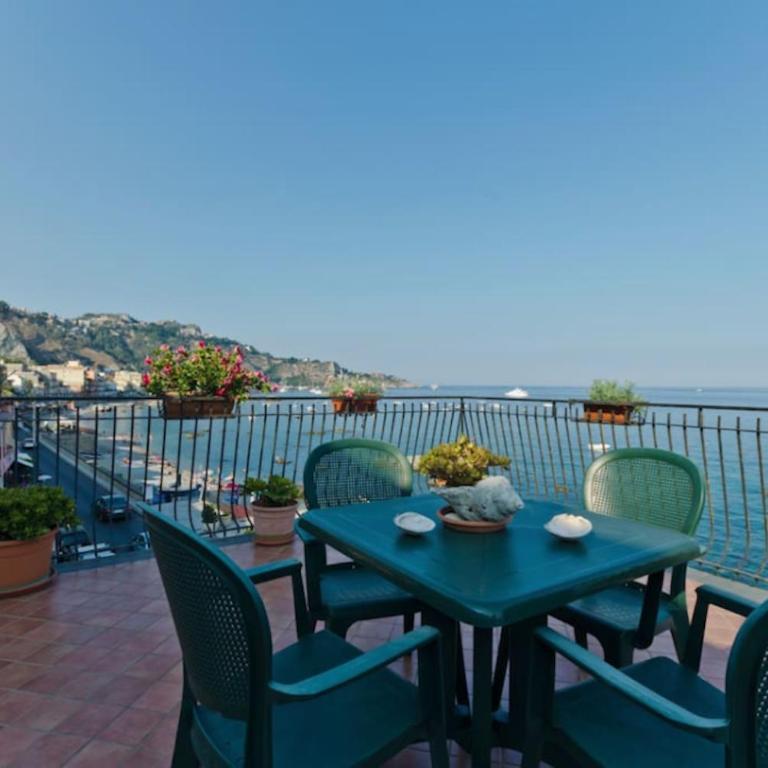 Miriam Sea Front Apartment Jacuzzi - Appartamento con 2 Camere da Letto e Vista Mare - 42