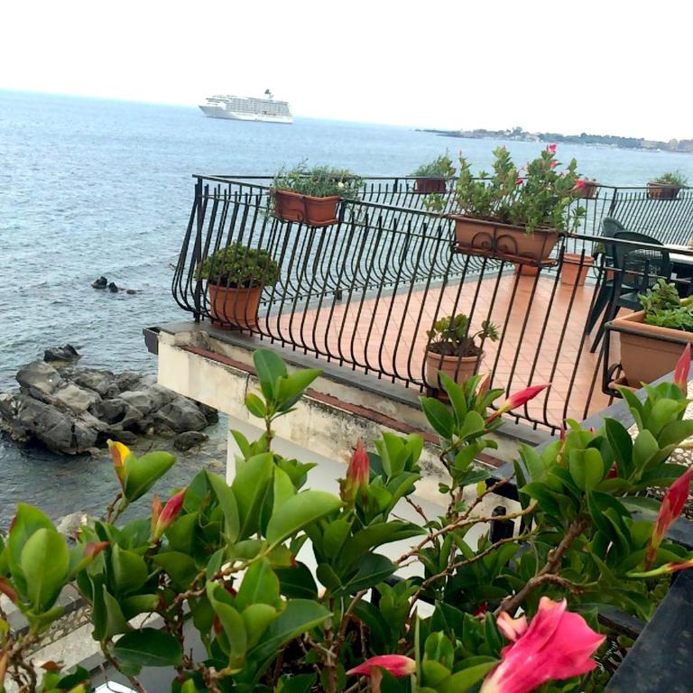 Miriam Sea Front Apartment Jacuzzi - Appartamento con 2 Camere da Letto e Vista Mare - 45