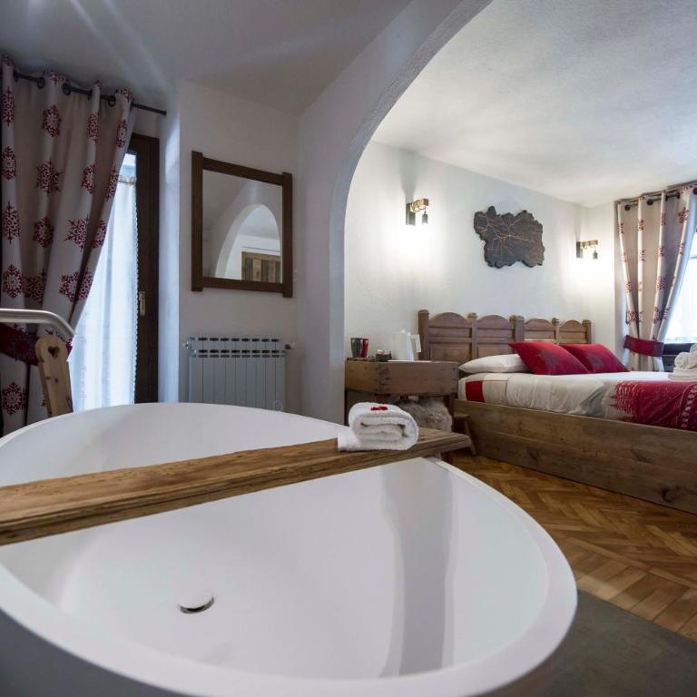 Le Relais du Boucher - Camera Matrimoniale Deluxe con Vasca - 5