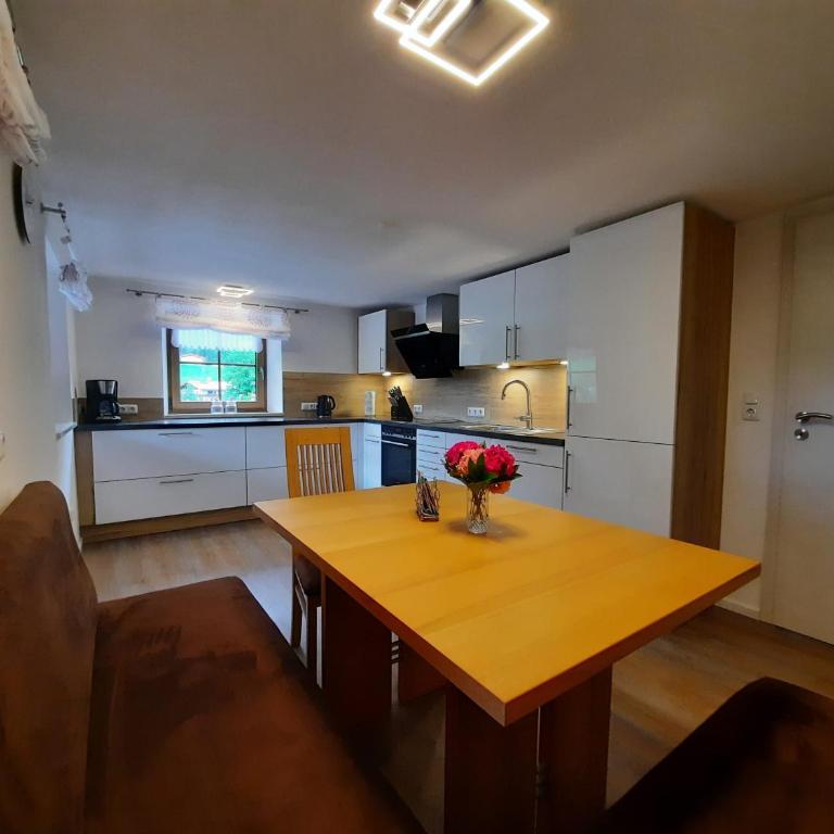 Ferienwohnung Kiliansblick in der Kilianmühle - Apartment mit Balkon - 1