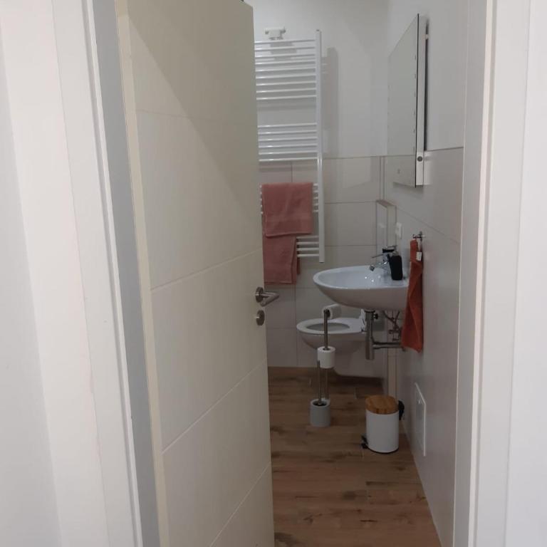 Luxuriöse Wohnung mit eigenem Garten - Apartment mit 1 Schlafzimmer - 24