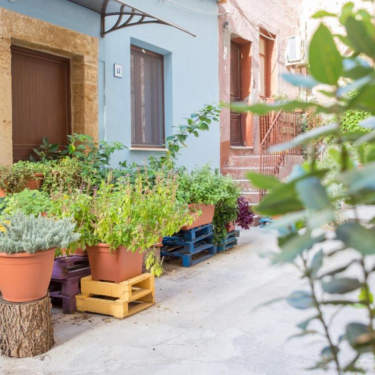Casa dell'Aromatario b&b - Two Connecting Rooms - 12