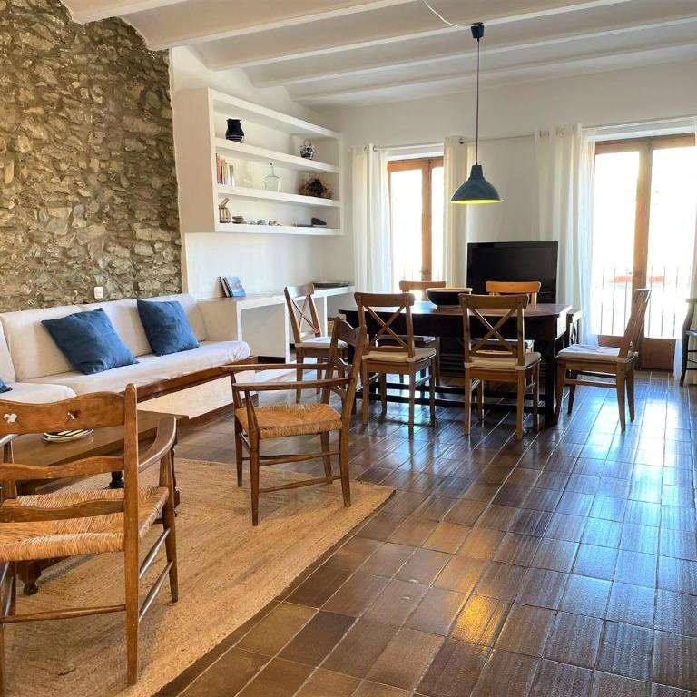 UNIÓ - Apartamento en el casco antiguo - Apartamento de 3 dormitorios - 2