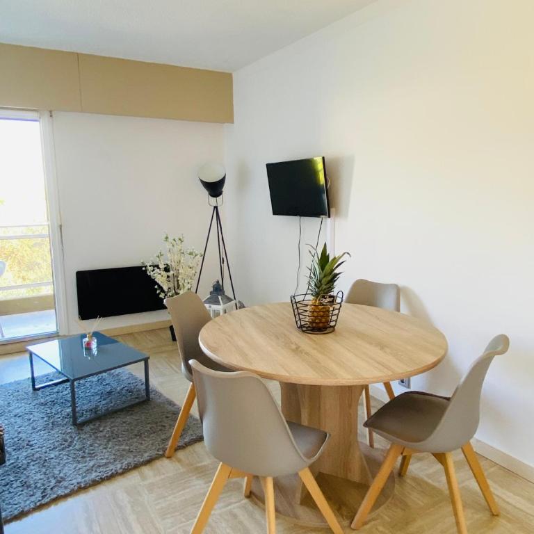 Appartement côte d’Azur Plage - piscine - tennis - Appartement 1 Chambre - 12