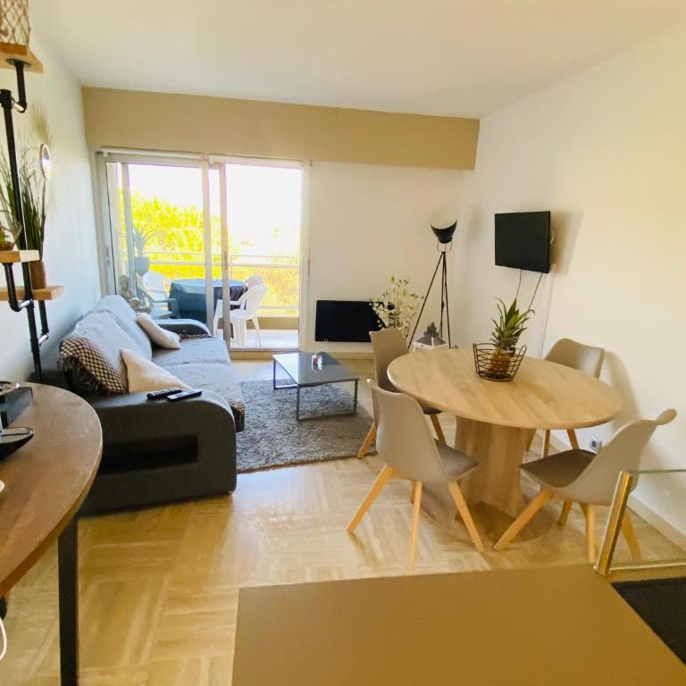 Appartement côte d’Azur Plage - piscine - tennis - Appartement 1 Chambre - 11