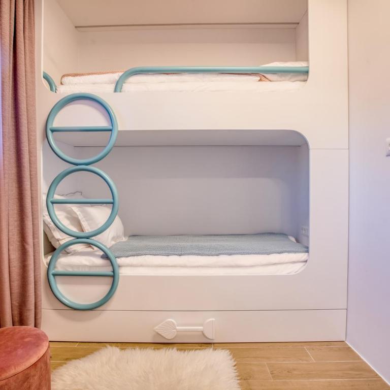 Havana - Two-Bedroom Apartment - 17