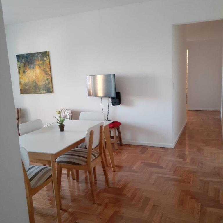 Barracas 3 ambientes - Apartamento de 2 dormitorios - 10