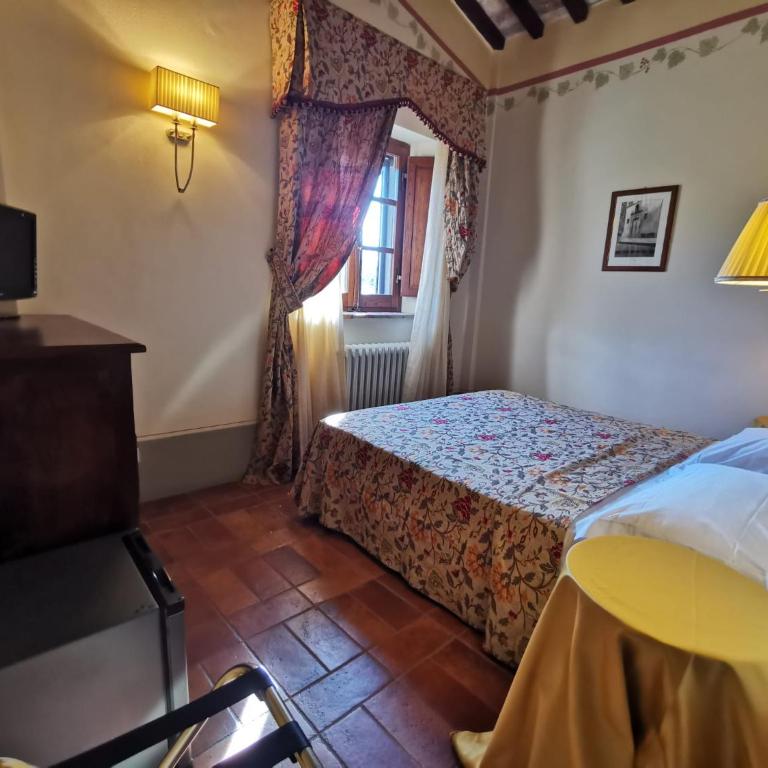 Villa Borgo San Pietro - Camera Matrimoniale Economy - 9