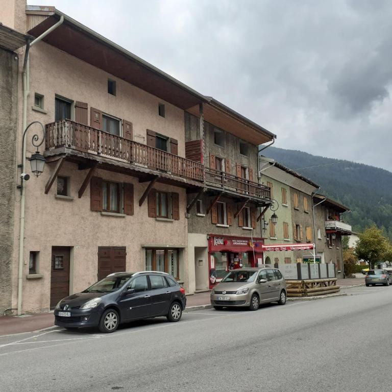 Appartement chaleureux avec wifi de 10 personnes à Val-Cenis - Appartement 3 Chambres - 7