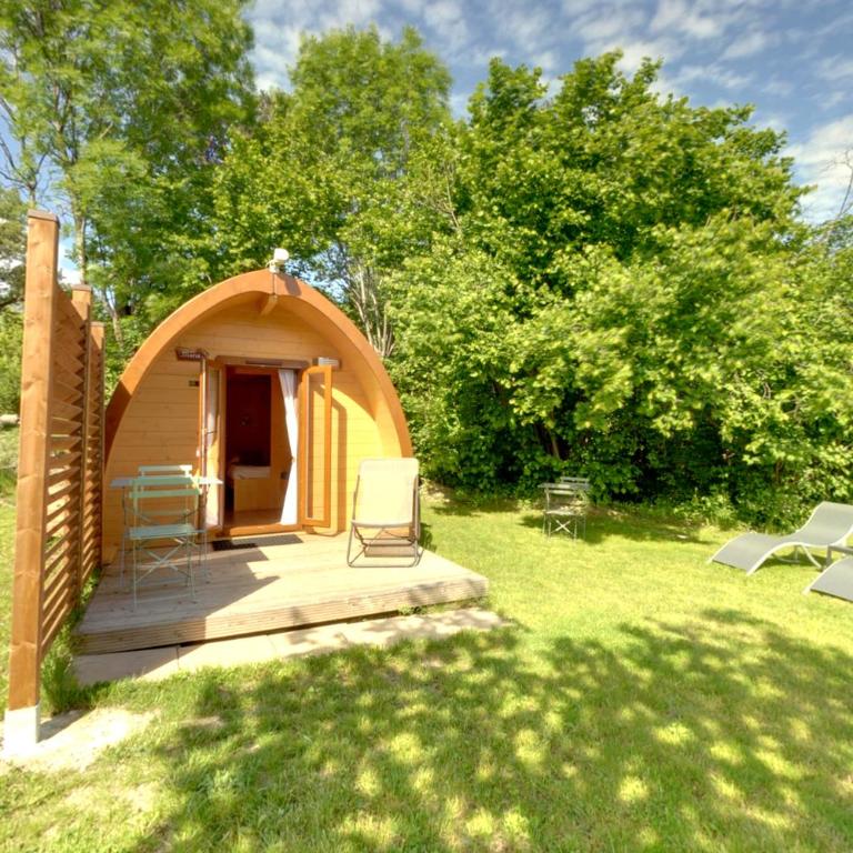 Camping-Hotel de Plein Air Les 2 Bois - Cottage with Garden View - 1