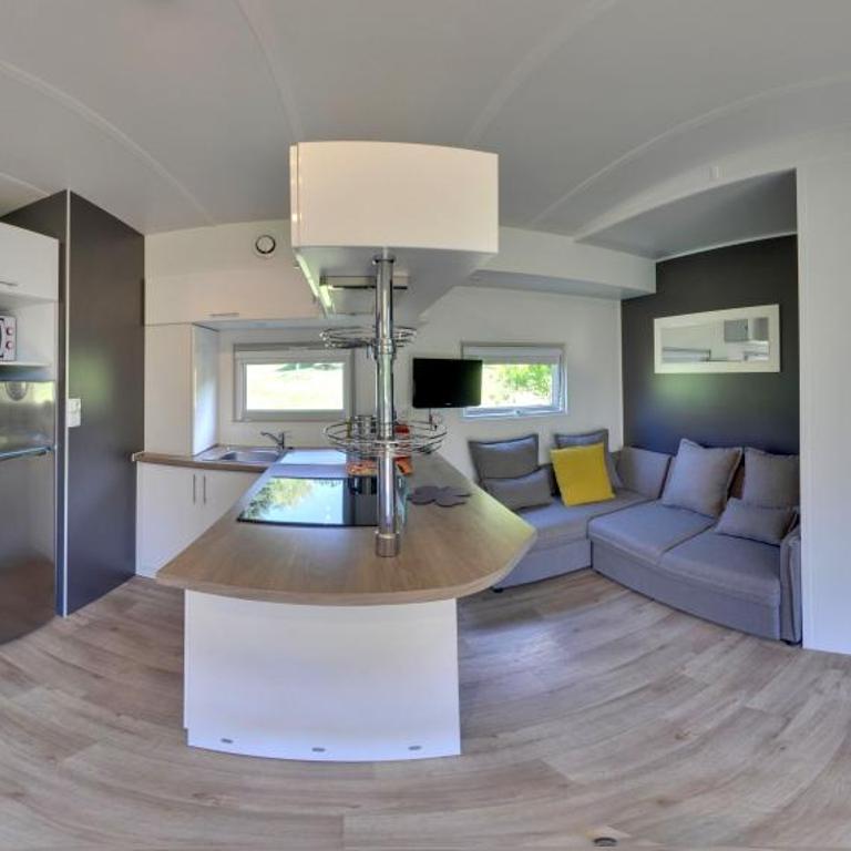Camping-Hotel de Plein Air Les 2 Bois - Two-Bedroom Mobile Home - 7
