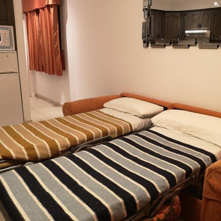 Heated pools-200m beach- Wifi - Apartment with Terrace - 26