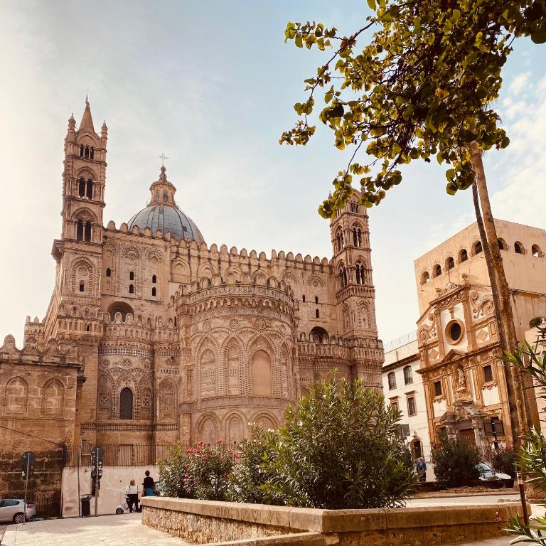 Palermo Center Residenza IN Cattedrale Superior Apartment - Appartamento Superior - 52