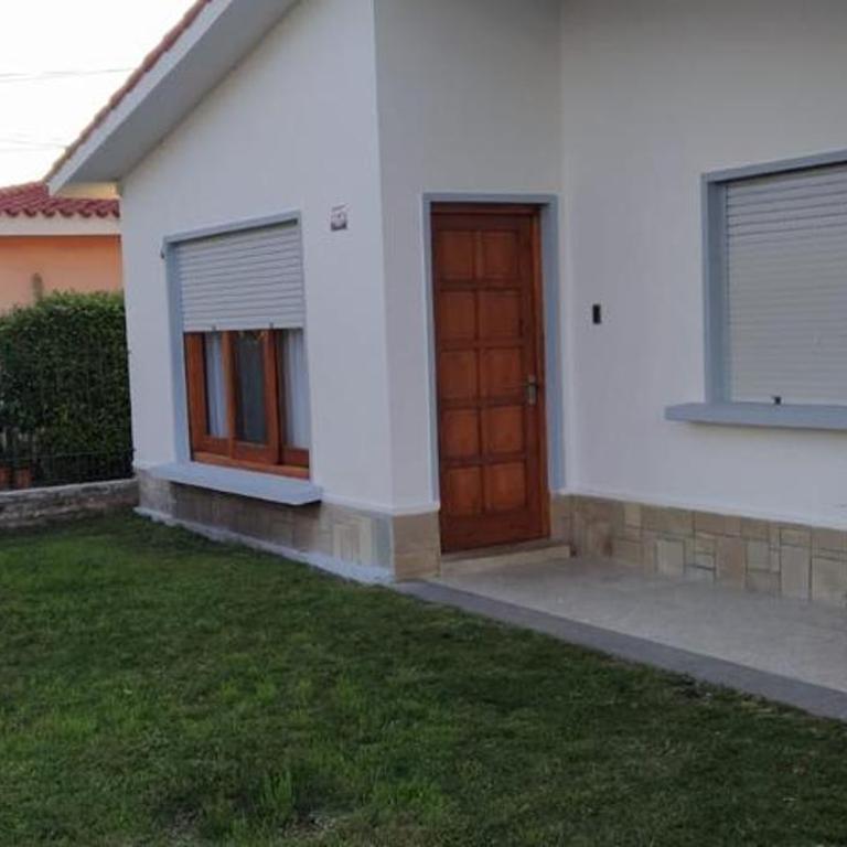 Acogedora casa en barrio tranquilo de Piriápolis - Casa de 2 dormitorios - 1