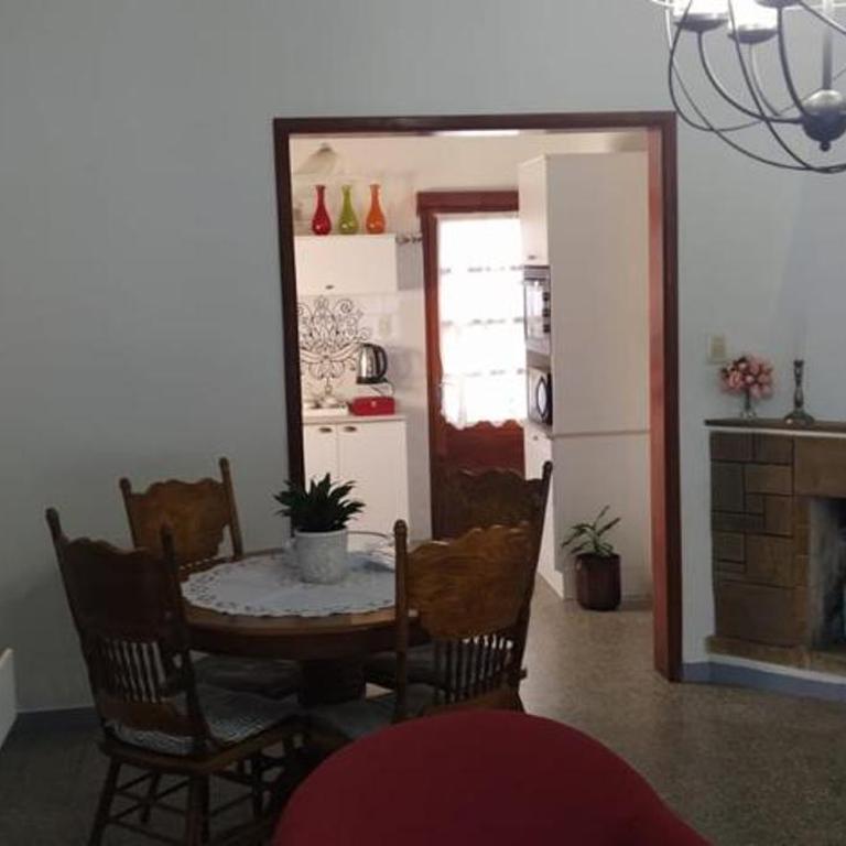 Acogedora casa en barrio tranquilo de Piriápolis - Casa de 2 dormitorios - 3