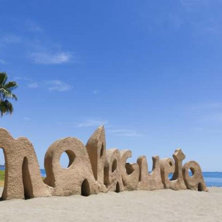 Amazing Apartment in the Heart of Malaga POOL & FREE PARKING - Apartamento - 18