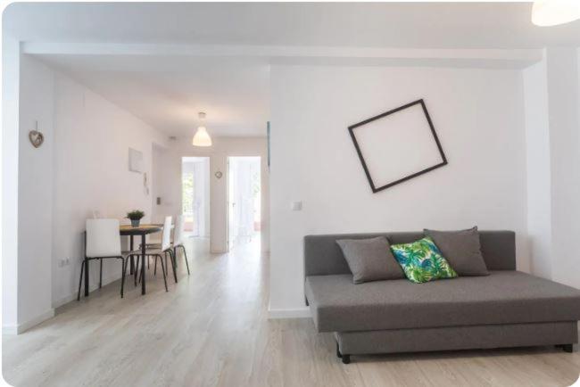 Islas Canarias Apartment - Three-Bedroom Apartment - 13