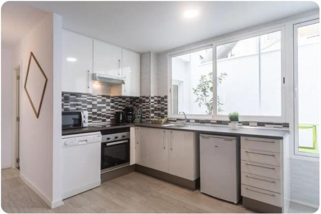 Islas Canarias Apartment - Three-Bedroom Apartment - 16