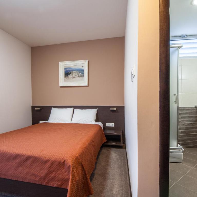 Hotel Terminus - Double Room - 3