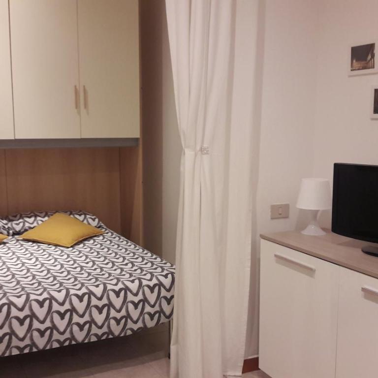 Bolognamania Apartments-Enjoy - One-Bedroom Apartment - 10