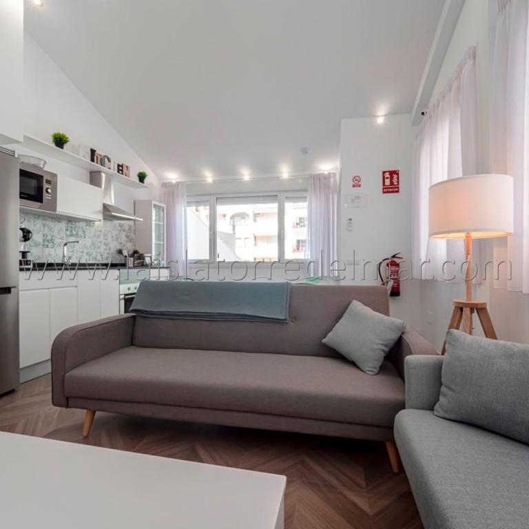 La Isla , tu hogar en Torre del Mar. - Casa de 6 dormitorios - 58