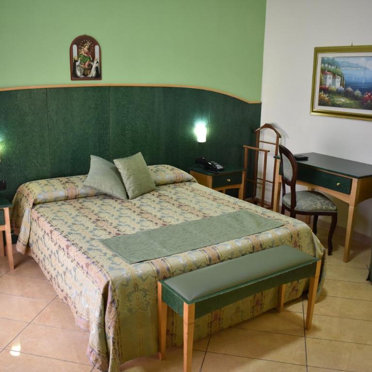 Hotel Ristorante Amitrano - Camera Matrimoniale/Doppia con Letti Singoli - 15
