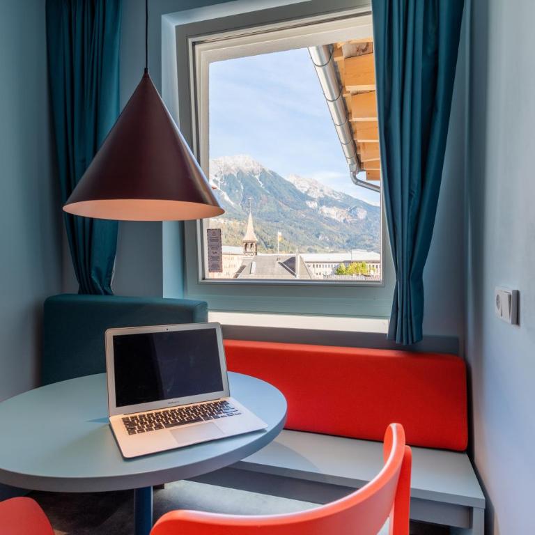 MEININGER Hotel Innsbruck Zentrum - Zweibettzimmer - 2
