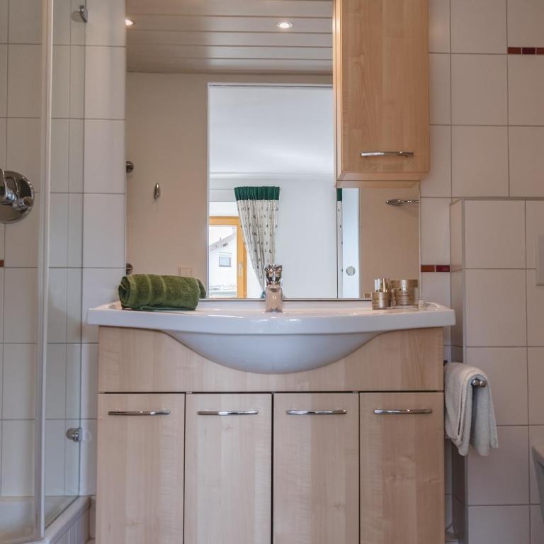 Apartment Edith - Apartment mit 1 Schlafzimmer und Gartenblick - 13