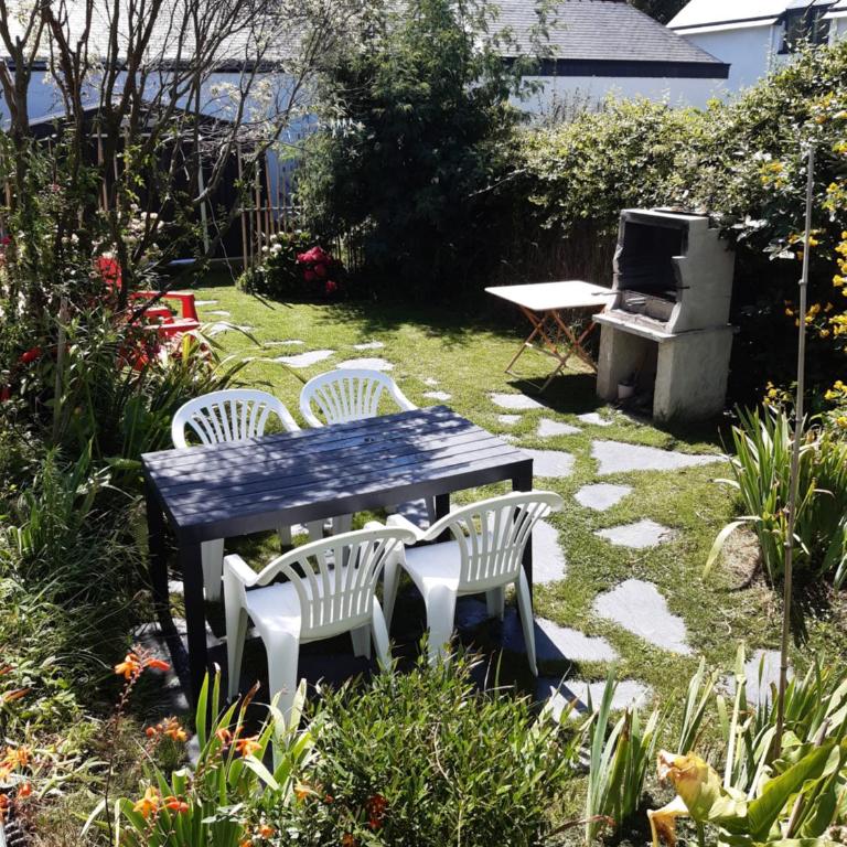 Maison village Kermorvan, 300m plage, 5-6 pers. - Three-Bedroom House - 20